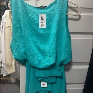 Fab'rik Turquoise Set. Bubble top and matching pants.